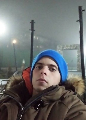 Виктор, 27, Україна, Кура́хове