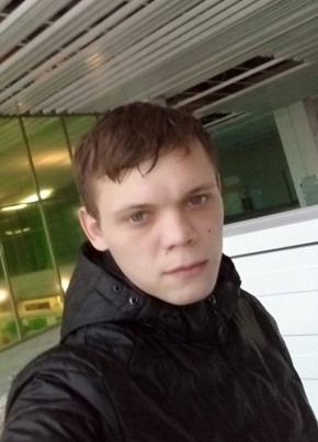 Максим из Ревды 28 лет