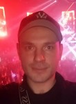 Denis, 30, Saint Petersburg