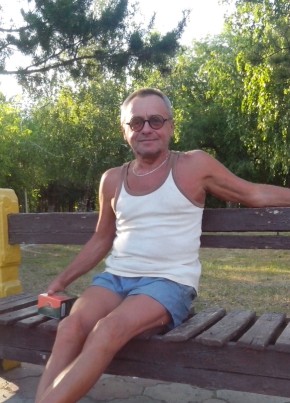 Вячеслав, 62, Россия, Краснознаменск (Московская обл.)