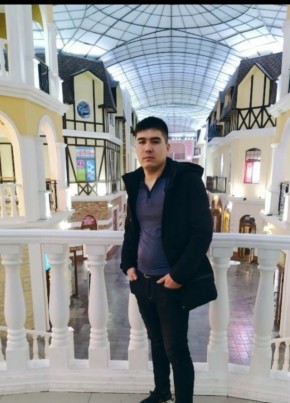 Парвиз, 28, Қазақстан, Астана