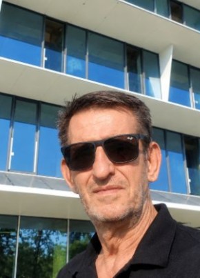 Miroslav Milosav из Нови Сада 59 лет