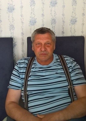 Vladimir Aleks, 65, Russia, Yekaterinburg