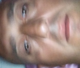 Petrit Nikqi, 21, Peje