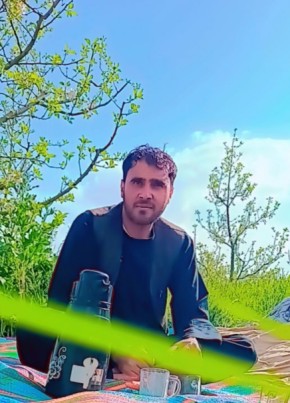 Atiq, 25, جمهورئ اسلامئ افغانستان, غزني