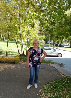 Galina, 60, Россия, Зеленогорск (Красноярский край)