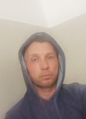 Владимир, 43, Россия, Береговой