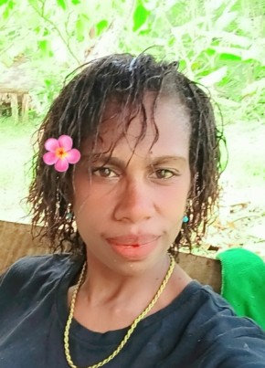 Lizzie из Port Moresby 33 года