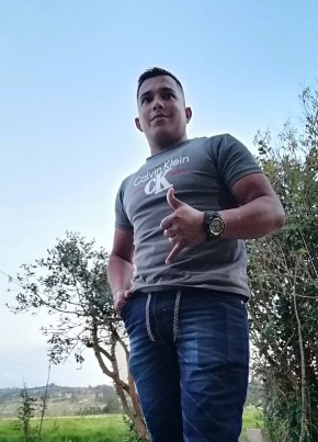 Luis из Santafe de Bogotá 27 лет