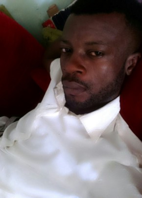 ALOUMAGNOUL, 33, Republic of Cameroon, Yaoundé