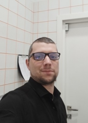 Дмитрий из Омска 32 года