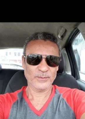 Roberto, 46, República Federativa do Brasil, Cabo Frio