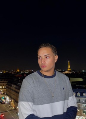Kenny, 25, République Française, Paris
