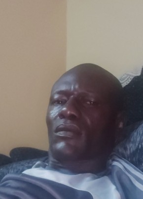 djibril  mboup, 44, République du Sénégal, Pikine