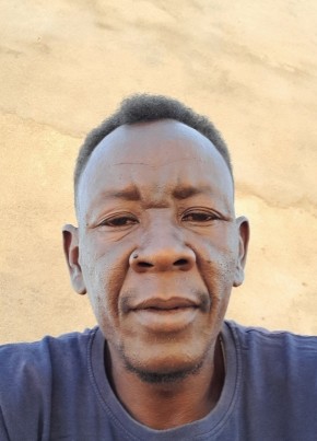 بابکر, 39, السودان, زالنجي (مدينة)