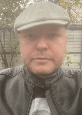 Aleksandr, 43, Russia, Pyatigorsk