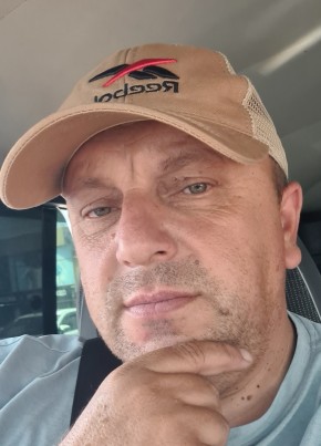 Василий из Новороссийска 48 лет