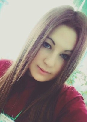 Ирина, 25, Россия, Зеленогорск (Красноярский край)