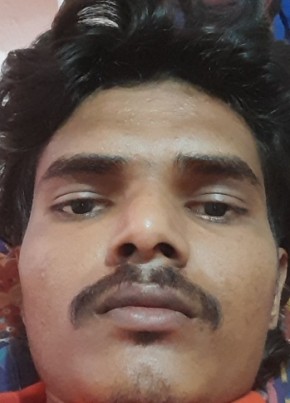 Mohit, 18, India, Luckeesarai