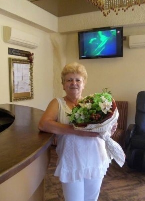 Маряна, 58, Україна, Ужгород