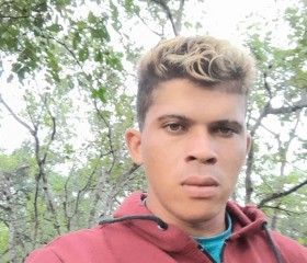 Josué, 20, Vicosa do Ceara