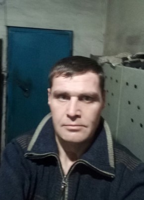 Alexander Kramar, 40, Kazakhstan, Semey