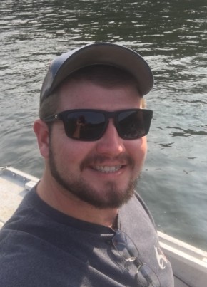 Bubba J. , 30, United States of America, East Chattanooga