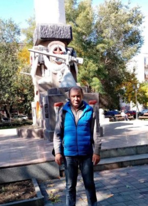 Андрей, 52, Россия, Астрахань