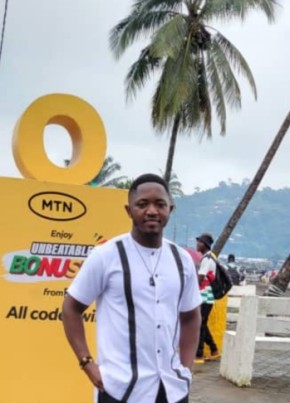 None из Limbe 18 лет