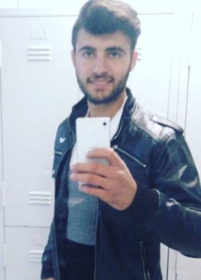 Mustafa, 28, Türkiye Cumhuriyeti, İstanbul