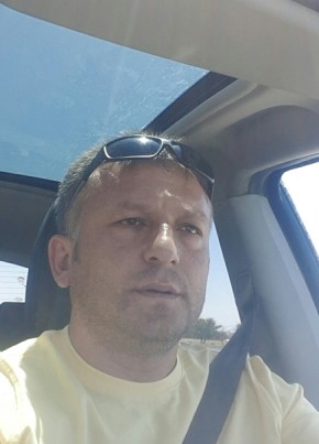 Boss, 43, Türkiye Cumhuriyeti, Ankara