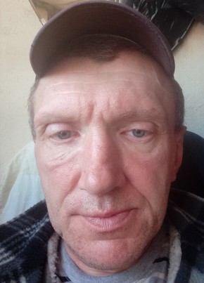 Vladimir, 52, Russia, Pskov