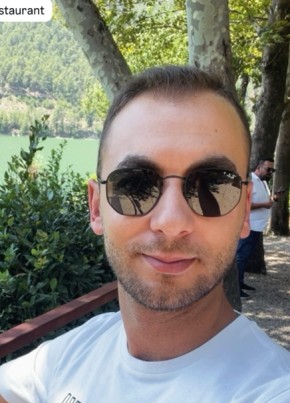 Emre из Kemer 28 лет