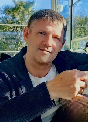 Александр из Адлера 42 года