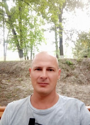 Дмитрий, 40, Россия, Комаричи
