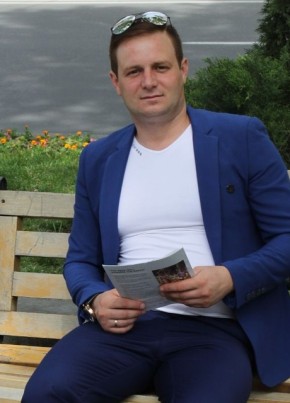 Денис Волошин, 35, Россия, Михайловск (Ставропольский край)