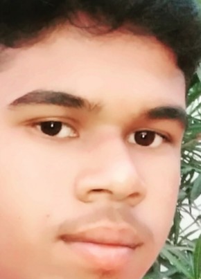 Santhosh Santhos, 19, India, Palani