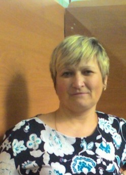 Мария, 45, Україна, Ужгород