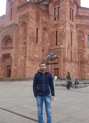 Андраник, 38, Россия, Москва