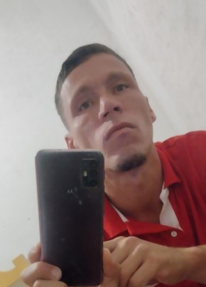 Douglas Oliveira из Sorocaba 32 года