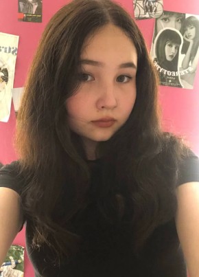 Арина из Иркутска 20 лет