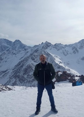 Николай из Мариуполи 64 года
