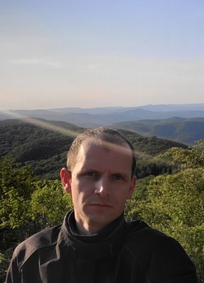 Илья, 35, Россия, Симферополь