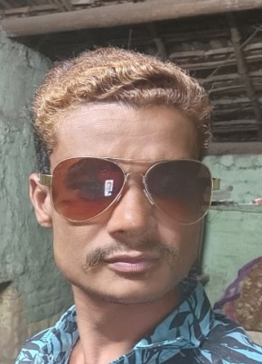 Ganpat, 23, India, Bhavnagar