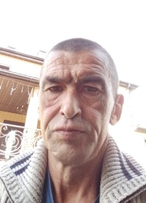 Андрей из Десногорска 53 года