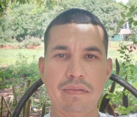 Ezequiel, 38, San Lorenzo