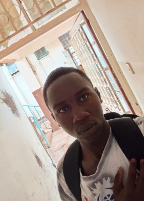 Maddox из Kisumu 18 лет