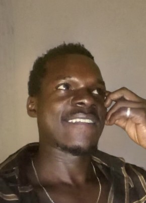 Ben из Kampala 27 лет