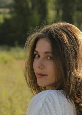 Полина из Донецка 24 года
