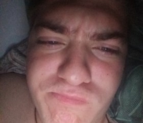 Bogdan, 21, Moscow